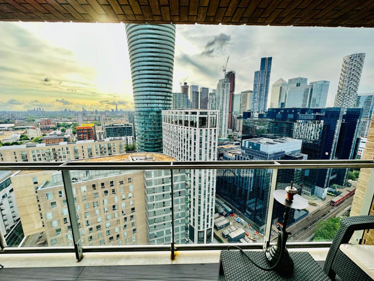 Canary Wharf, Docklands Londres Exterior foto